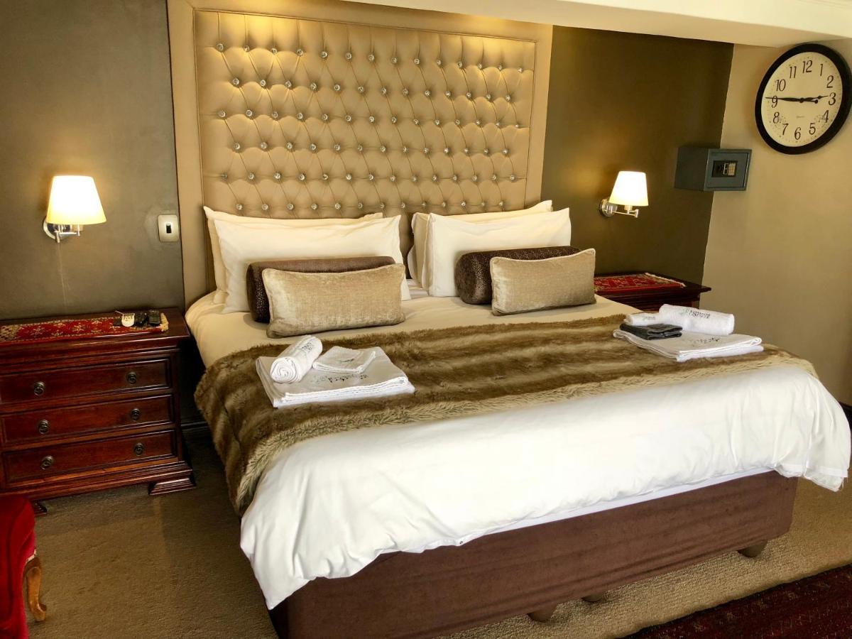 Kosmos Lodge Hartbeespoort Exterior photo