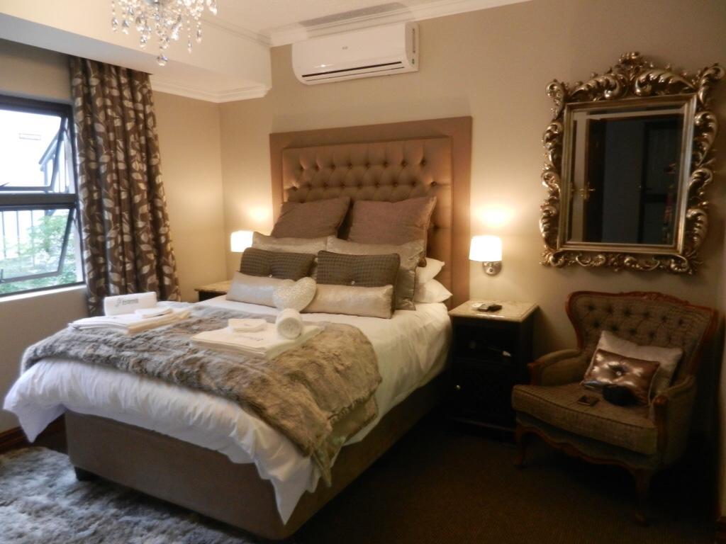 Kosmos Lodge Hartbeespoort Exterior photo